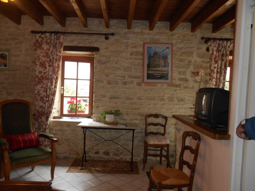 Ferme Manoir La Fiere Bed and Breakfast Sainte-Mère-Église Esterno foto