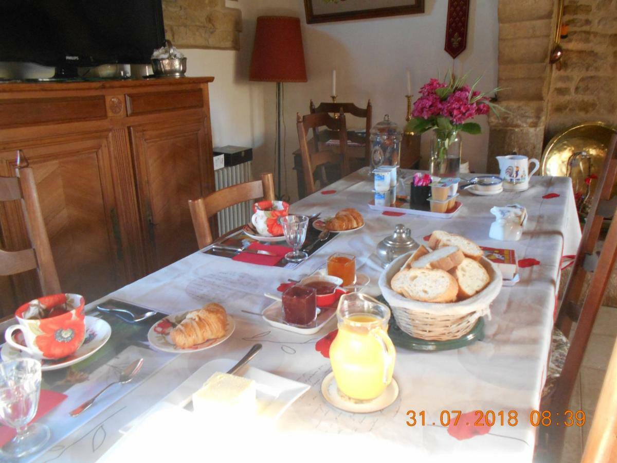 Ferme Manoir La Fiere Bed and Breakfast Sainte-Mère-Église Esterno foto