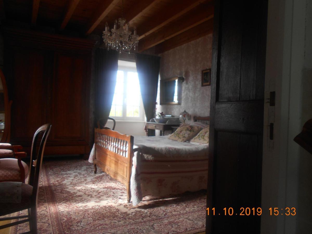 Ferme Manoir La Fiere Bed and Breakfast Sainte-Mère-Église Esterno foto