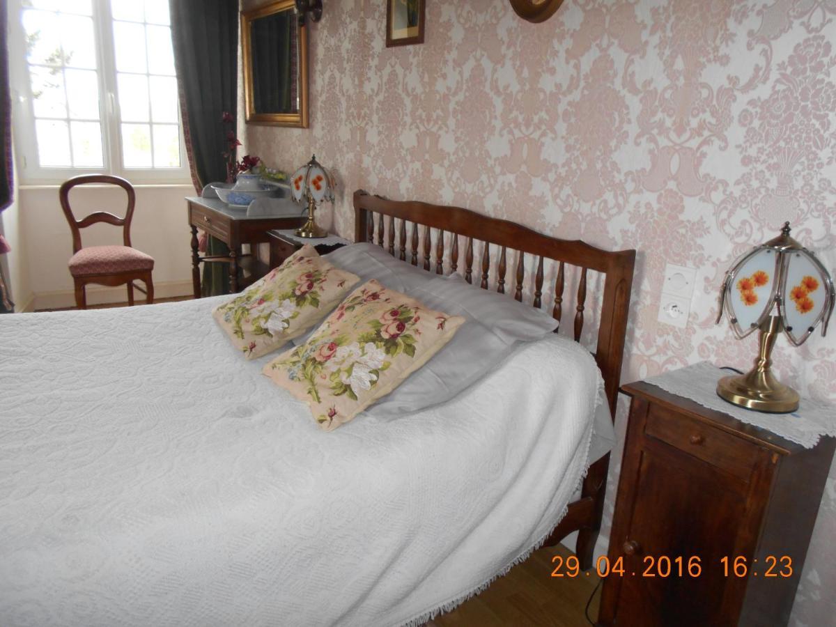 Ferme Manoir La Fiere Bed and Breakfast Sainte-Mère-Église Esterno foto